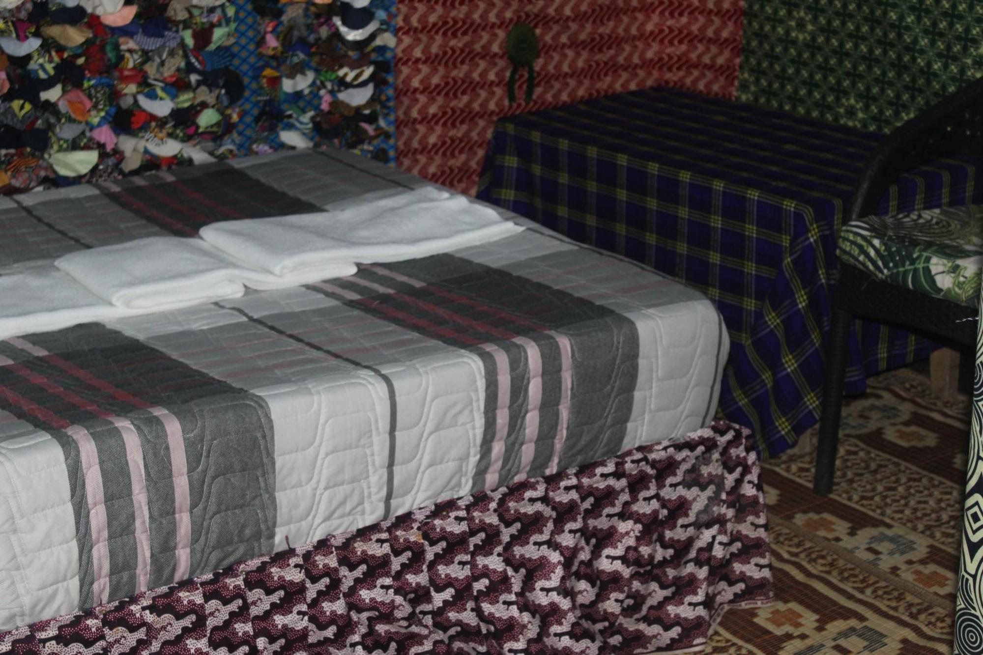 Under Volcanoes View Guest House Nyarugina المظهر الخارجي الصورة